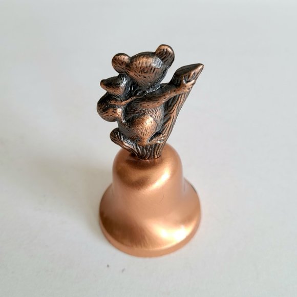 Vintage copper bell koala with baby. - Picture 3 of 5